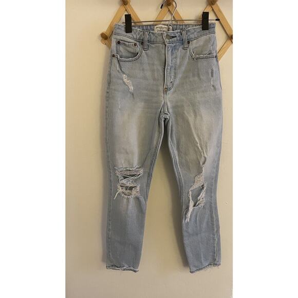 Abercrombie & Fitch Jeans Women's 2 Curve Love The Skinny High Rise Light Blue - Picture 2 of 8